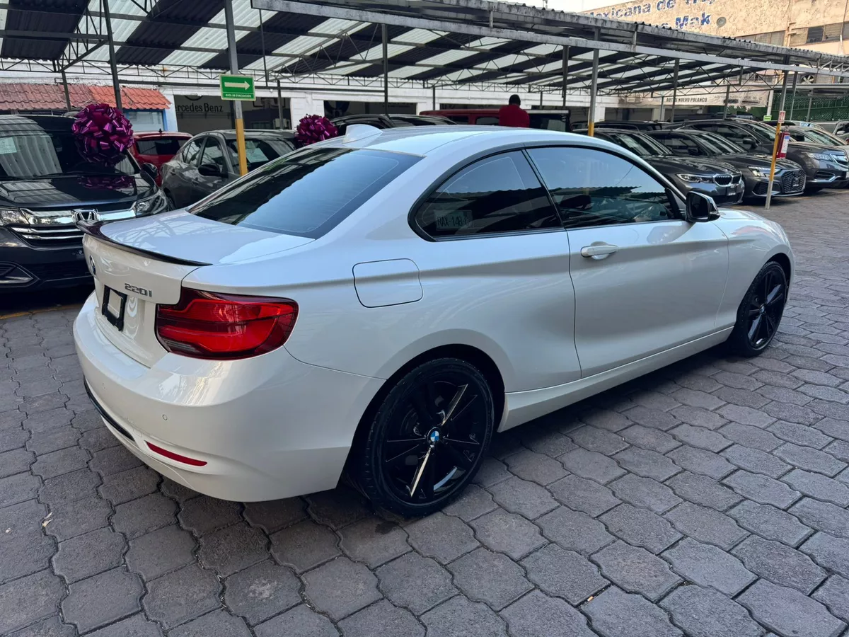 BMW Serie 2 2.0 220ia Sport Line At 2019

